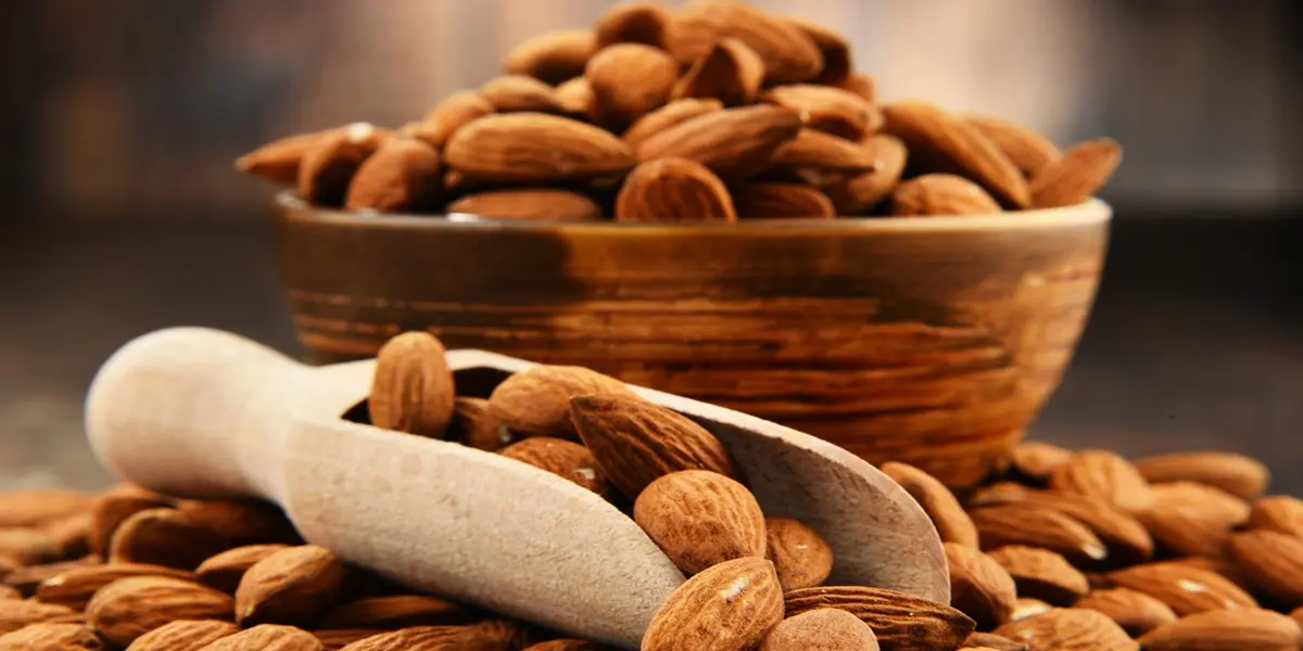بسته بندی بادام